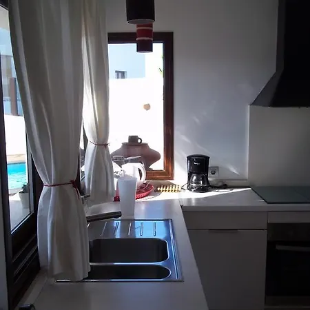 Kazamyla Prázdninový dům Tinajo